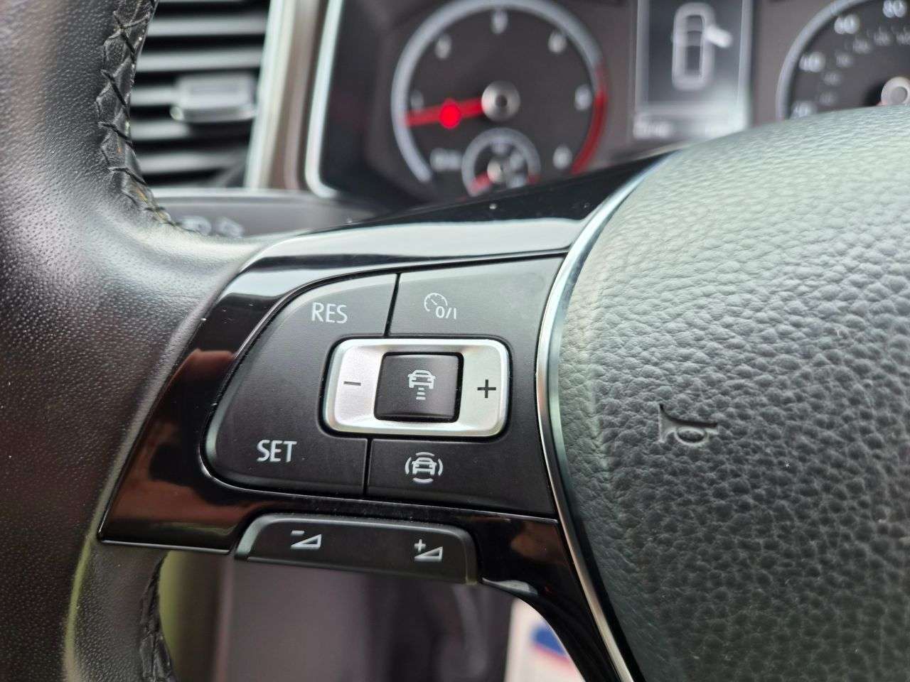 2019 VOLKSWAGEN T-ROC 2019 VOLKSWAGEN T-ROC