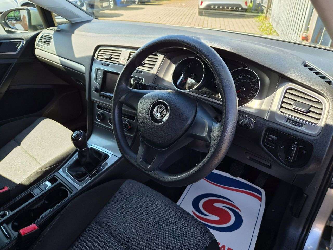 2015 VOLKSWAGEN GOLF 2015 VOLKSWAGEN GOLF