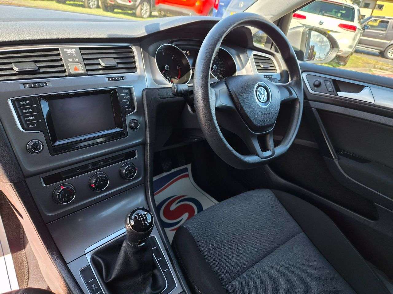 2015 VOLKSWAGEN GOLF 2015 VOLKSWAGEN GOLF