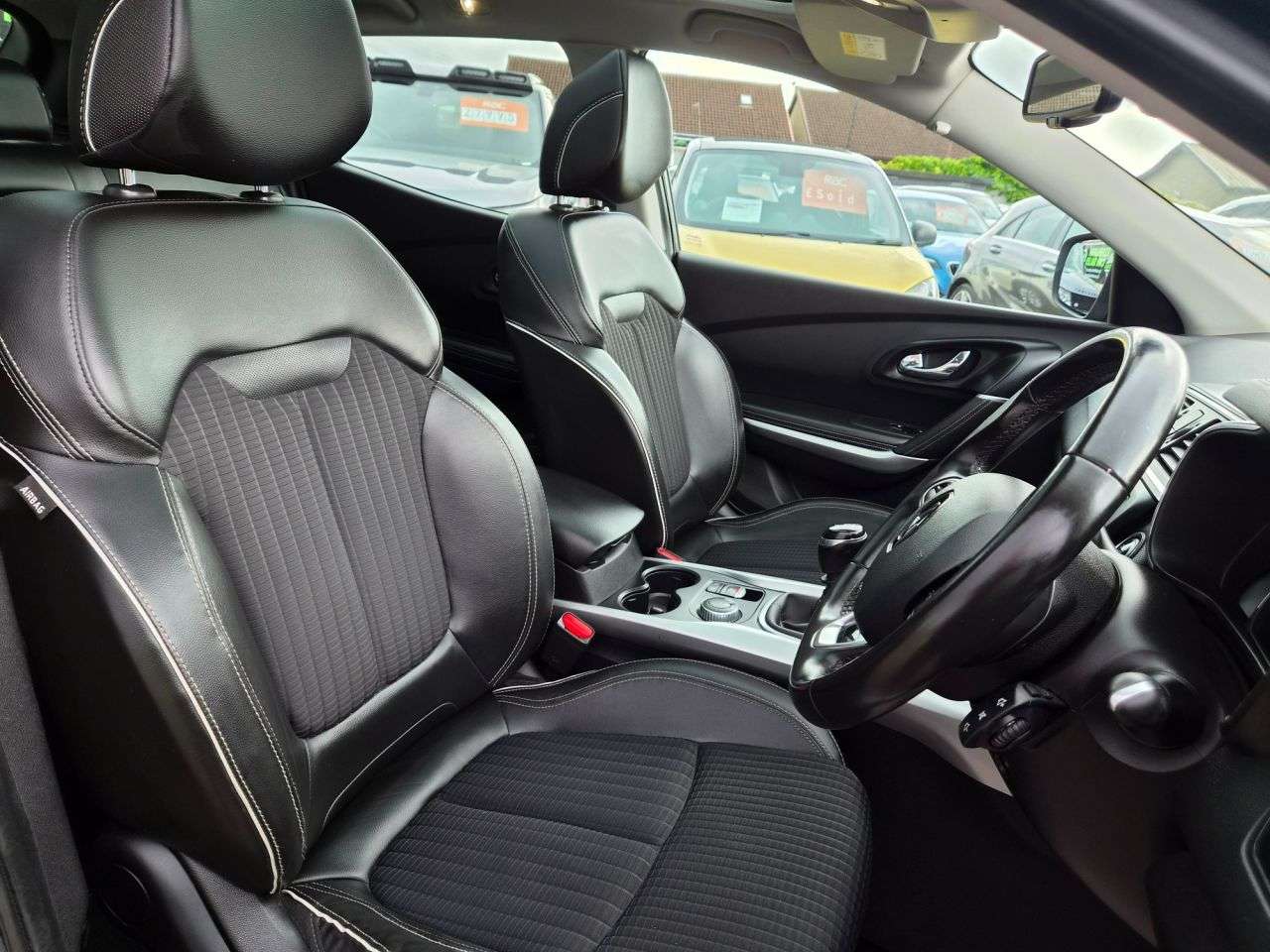 2015 RENAULT KADJAR 2015 RENAULT KADJAR
