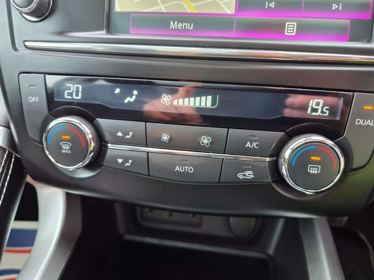 2015 RENAULT KADJAR 2015 RENAULT KADJAR