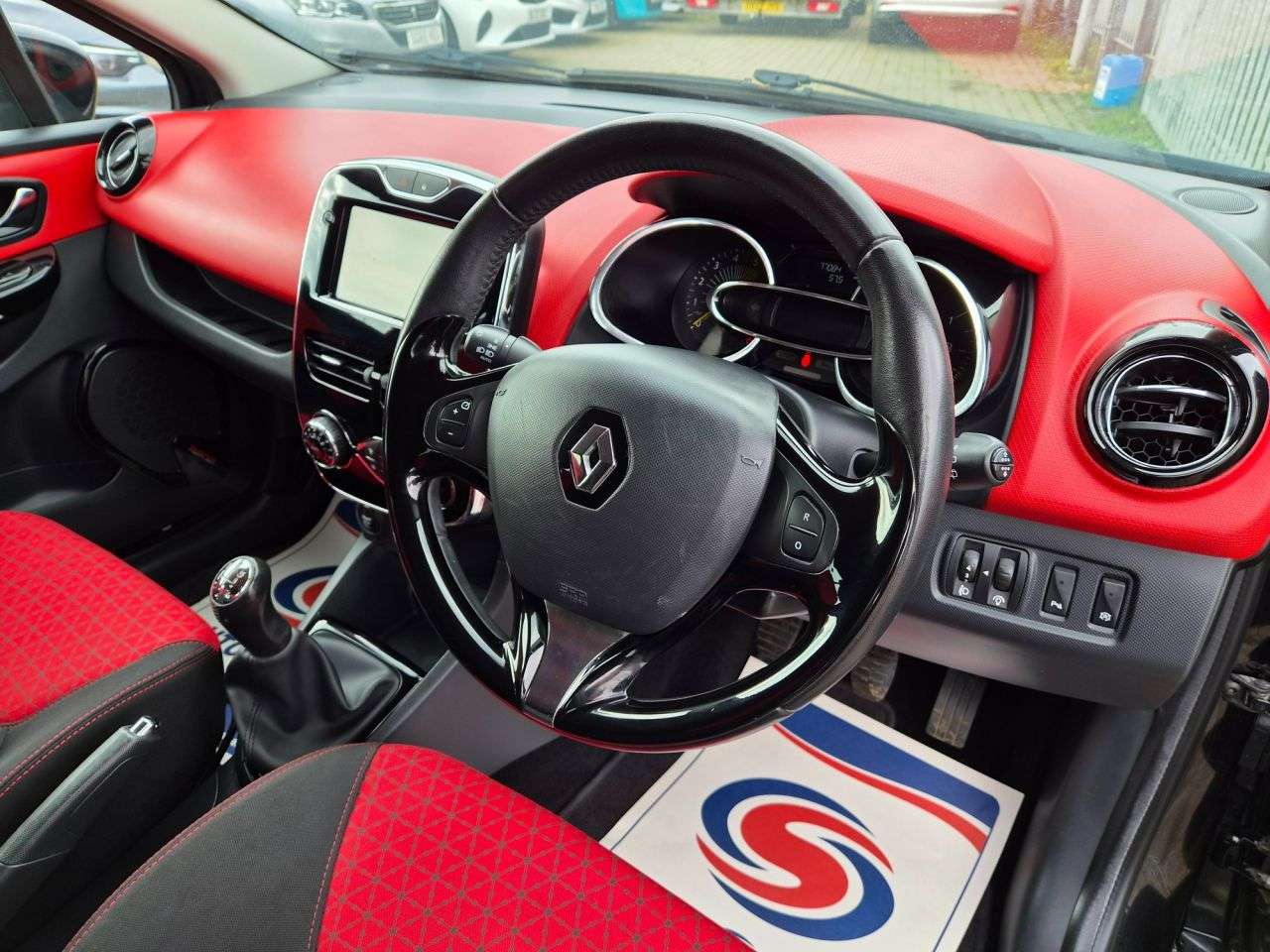 2014 RENAULT CLIO 2014 RENAULT CLIO