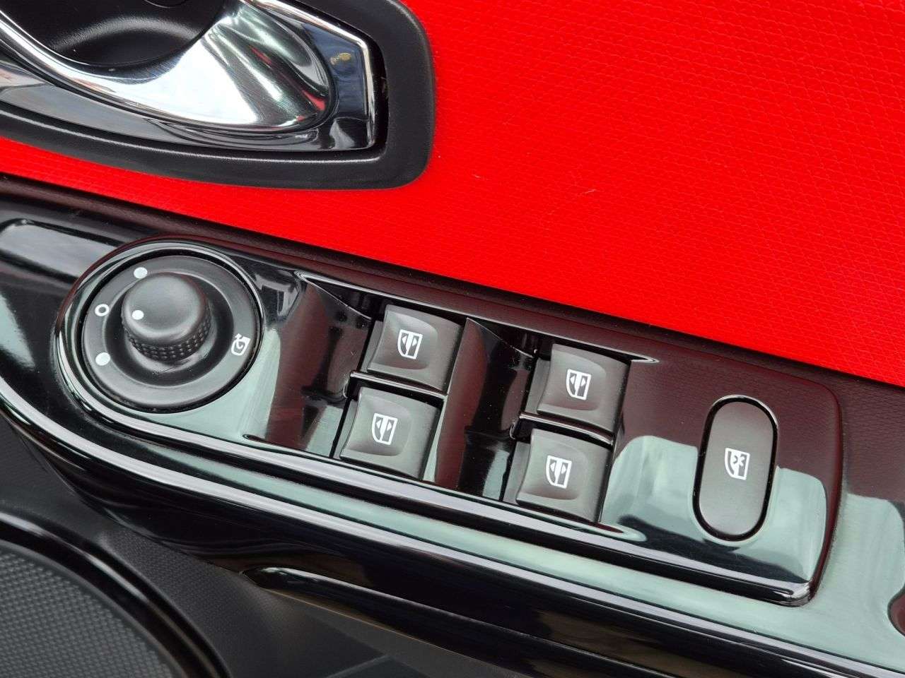 2014 RENAULT CLIO 2014 RENAULT CLIO
