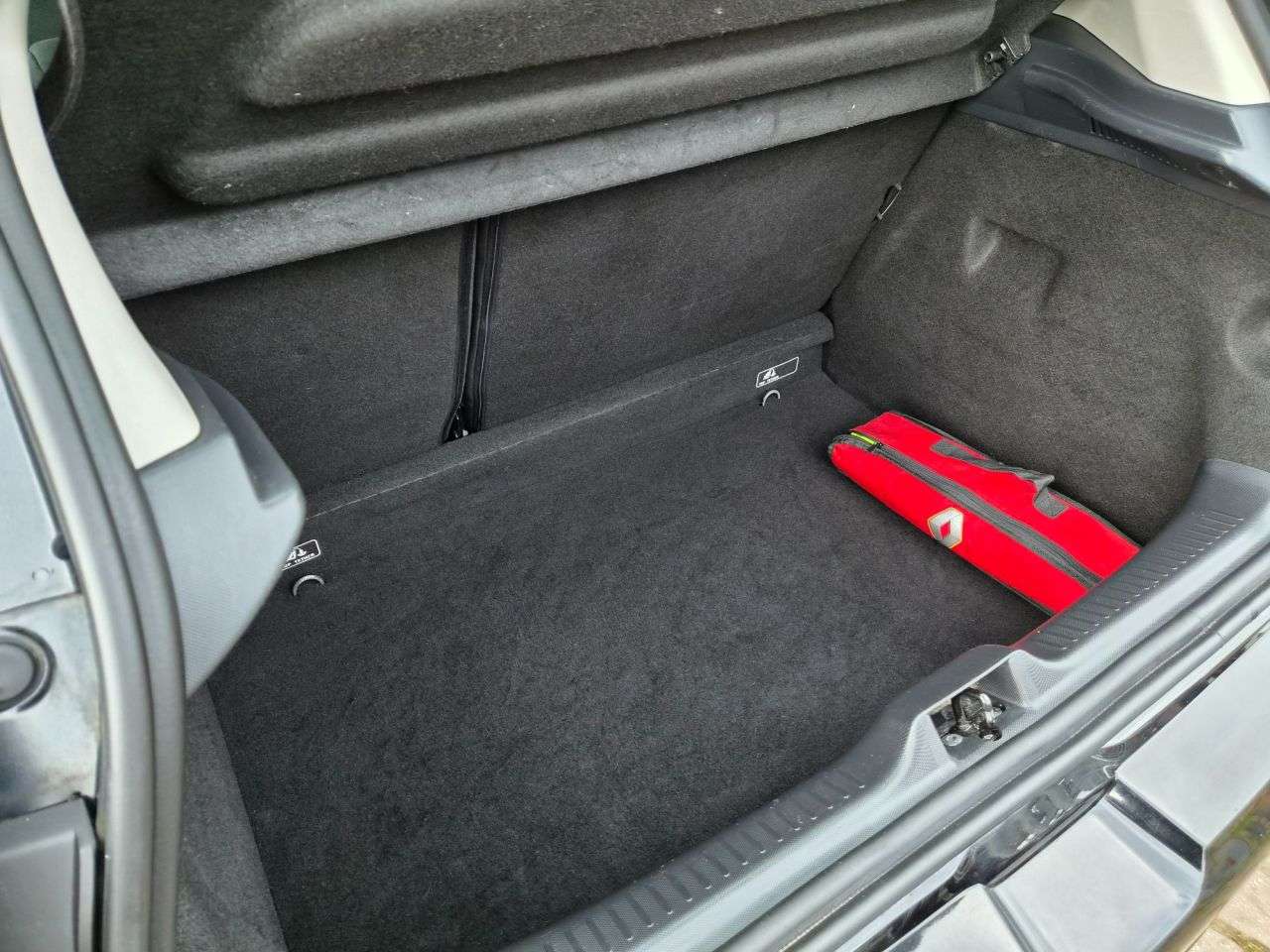 2014 RENAULT CLIO 2014 RENAULT CLIO