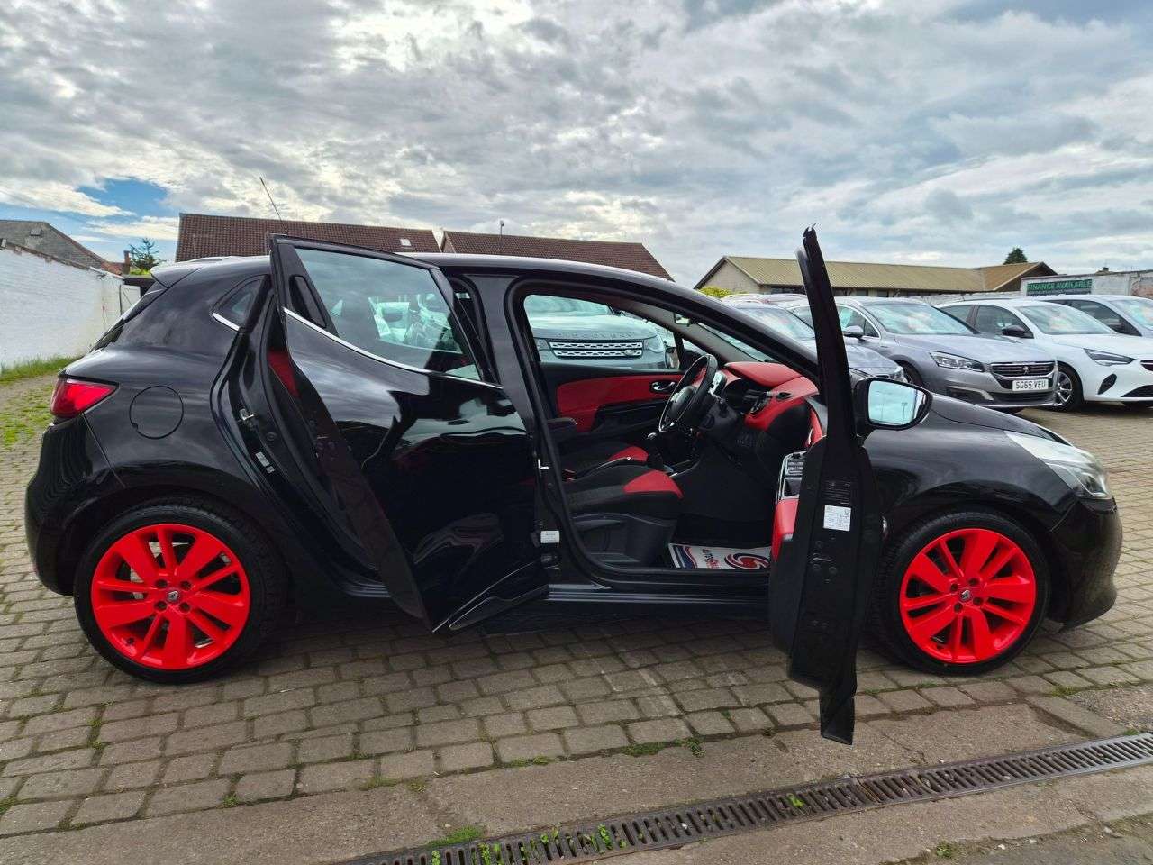 2014 RENAULT CLIO 2014 RENAULT CLIO