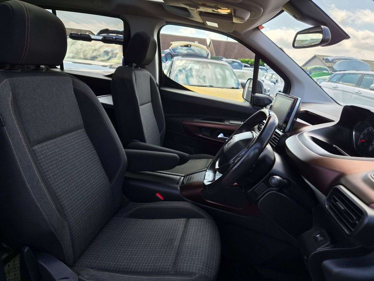 2019 PEUGEOT RIFTER 2019 PEUGEOT RIFTER