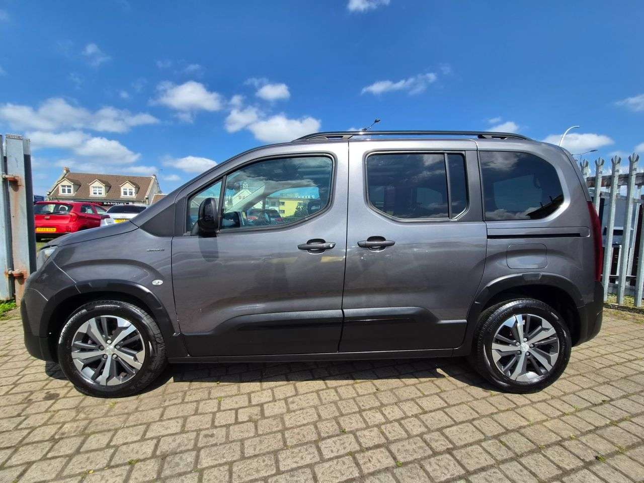 2019 PEUGEOT RIFTER 2019 PEUGEOT RIFTER