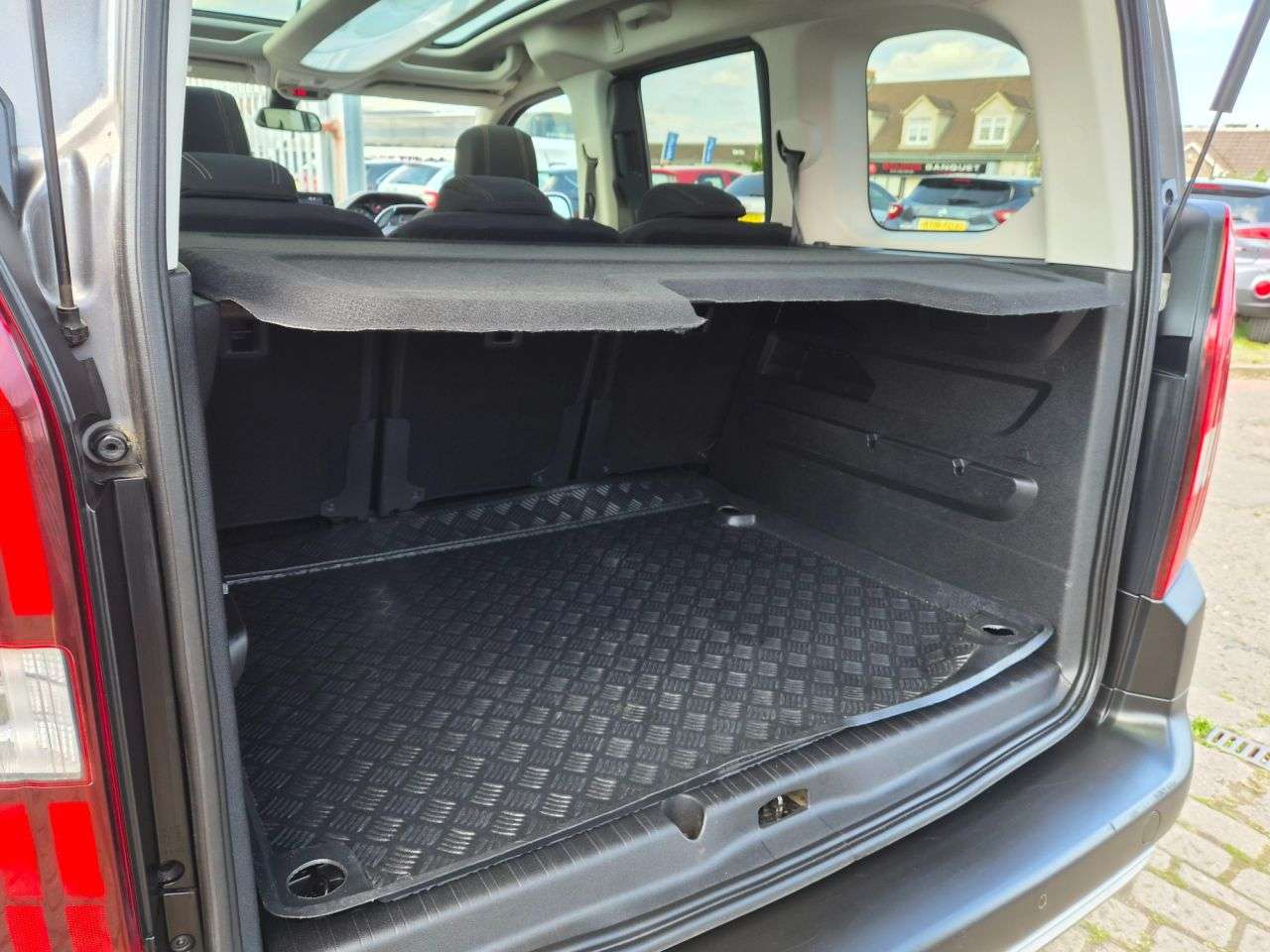 2019 PEUGEOT RIFTER 2019 PEUGEOT RIFTER