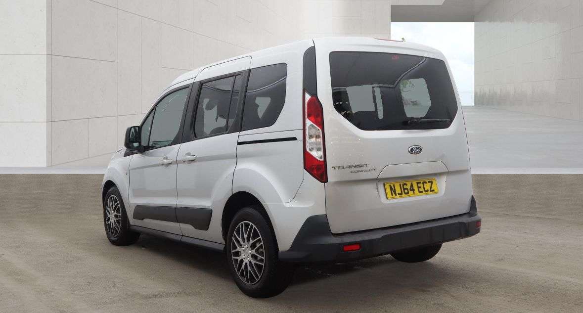 A 2014 FORD TOURNEO CONNECT 1.6 TDCi Zetec MPV 5dr Diesel Manual Euro 5 (95 ps) A 2014 FORD TOURNEO CONNECT 1.6 TDCi Zetec MPV 5dr Diesel Manual Euro 5 (95 ps)