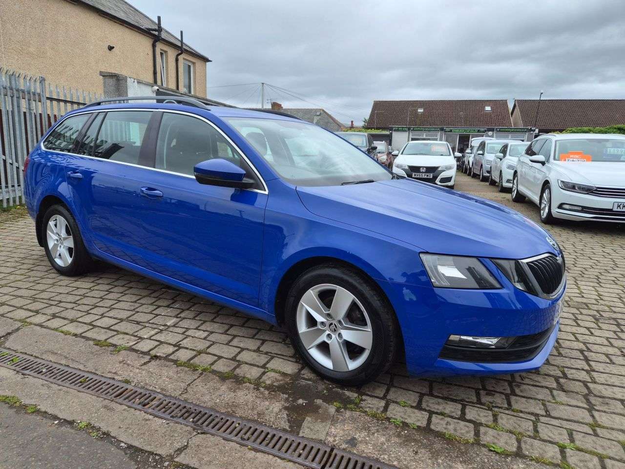 A 2020 SKODA OCTAVIA 1.6 TDI SE Technology Estate 5dr Diesel Manual Euro 6 (s/s) (115 ps) A 2020 SKODA OCTAVIA 1.6 TDI SE Technology Estate 5dr Diesel Manual Euro 6 (s/s) (115 ps)
