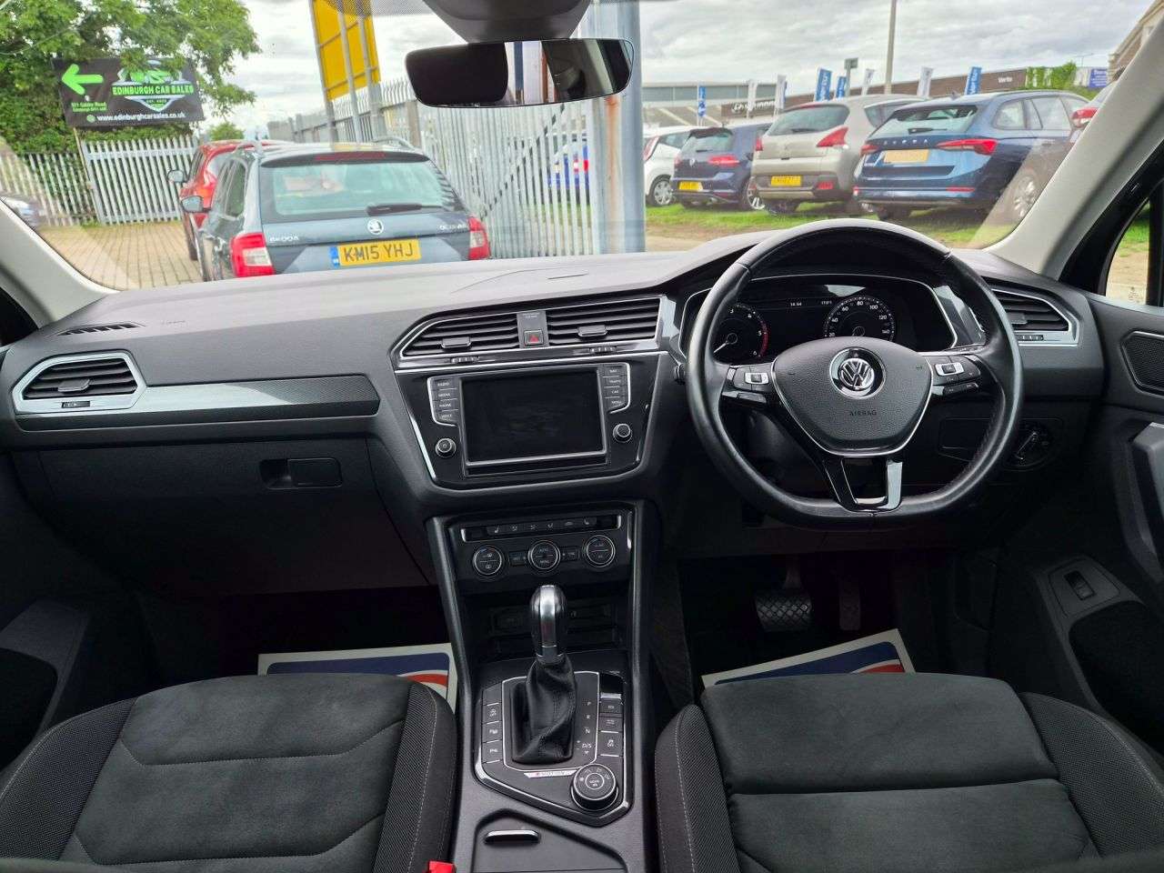 2017 VOLKSWAGEN TIGUAN 2017 VOLKSWAGEN TIGUAN