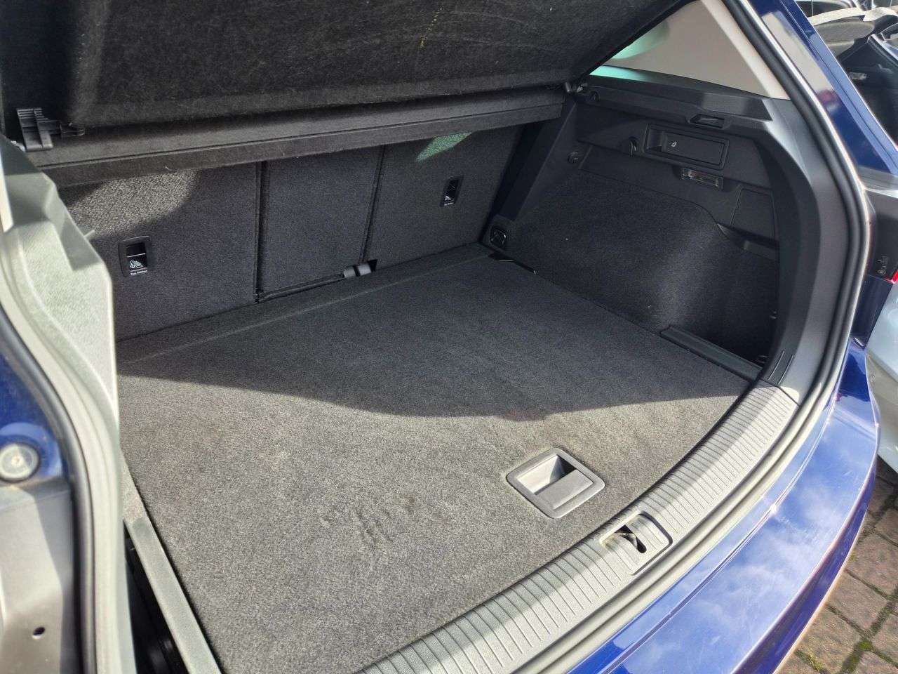 2017 VOLKSWAGEN TIGUAN 2017 VOLKSWAGEN TIGUAN