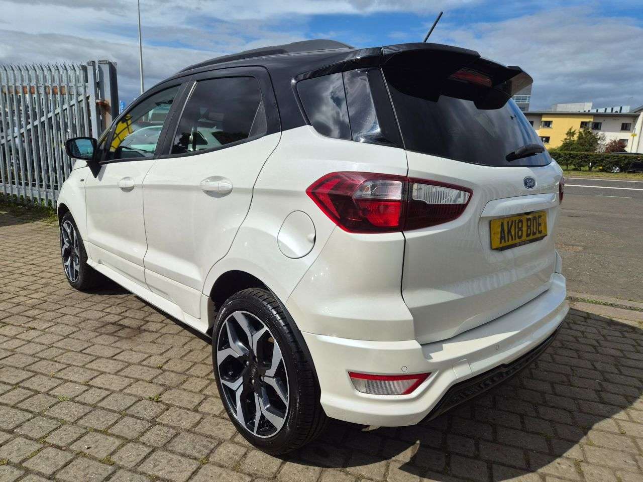 A 2018 FORD ECOSPORT 1.5 TDCi ST-Line SUV 5dr Diesel Manual Euro 6 (s/s) (100 ps) A 2018 FORD ECOSPORT 1.5 TDCi ST-Line SUV 5dr Diesel Manual Euro 6 (s/s) (100 ps)