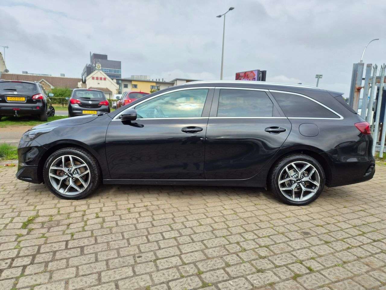 2022 KIA CEED 2022 KIA CEED