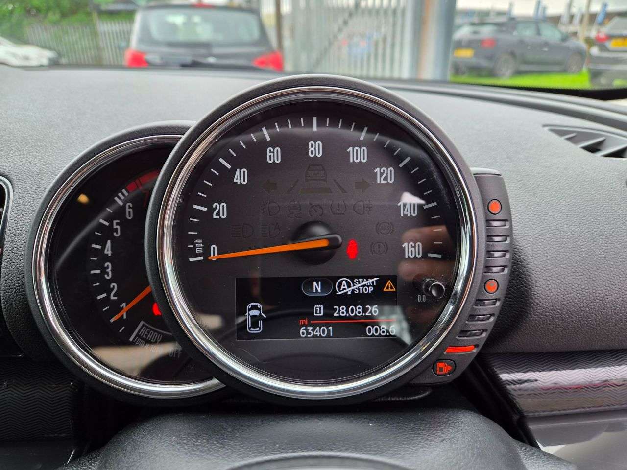 2015 MINI CLUBMAN 2015 MINI CLUBMAN