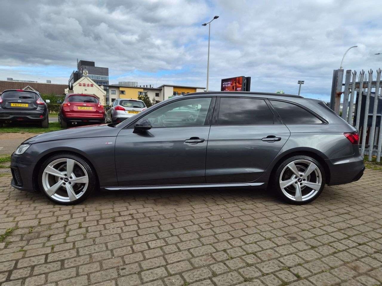 2021 AUDI A4 AVANT 2021 AUDI A4 AVANT