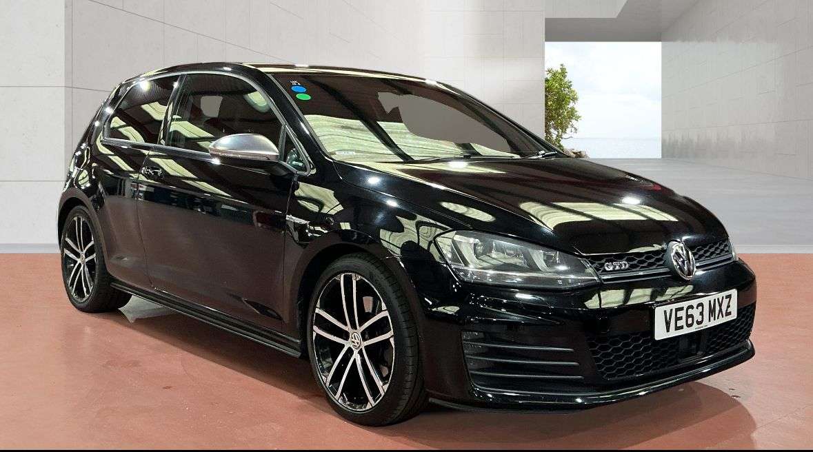 A 2014 VOLKSWAGEN GOLF 2.0 TDI BlueMotion Tech GTD Hatchback 3dr Diesel Manual Euro 6 (s/s) (184 p A 2014 VOLKSWAGEN GOLF 2.0 TDI BlueMotion Tech GTD Hatchback 3dr Diesel Manual Euro 6 (s/s) (184 p