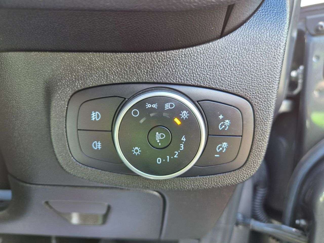 2018 FORD FIESTA 2018 FORD FIESTA