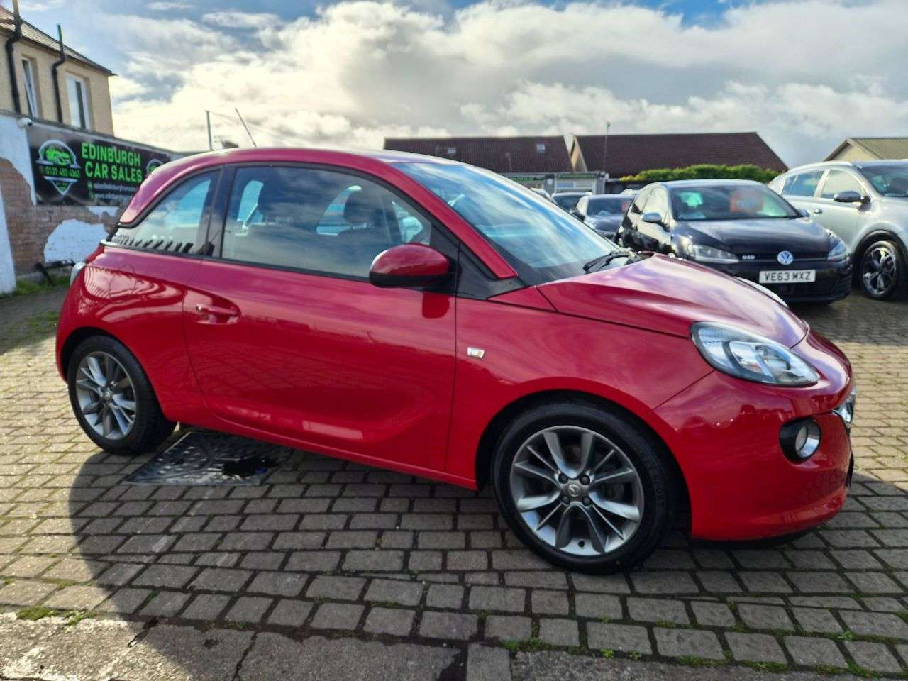 A 2017 VAUXHALL ADAM 1.2i JAM Hatchback 3dr Petrol Manual Euro 6 (70 ps) A 2017 VAUXHALL ADAM 1.2i JAM Hatchback 3dr Petrol Manual Euro 6 (70 ps)