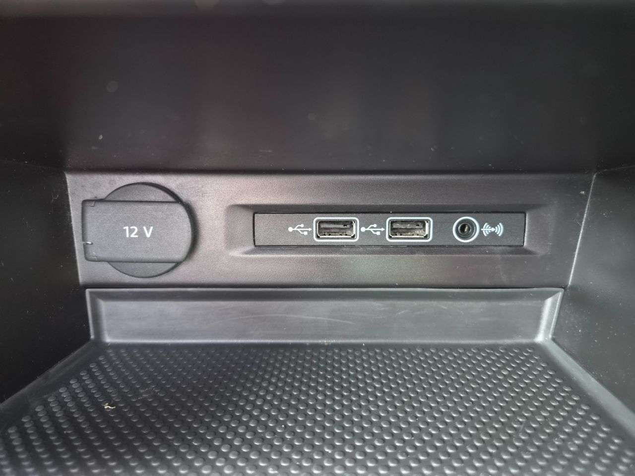 2018 VOLKSWAGEN TIGUAN 2018 VOLKSWAGEN TIGUAN