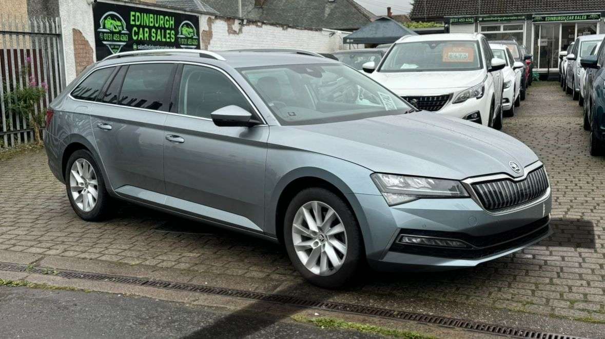 A 2021 SKODA SUPERB 1.4 TSI iV 13kWh SE Technology Estate 5dr Petrol Plug-in Hybrid DSG Euro 6 A 2021 SKODA SUPERB 1.4 TSI iV 13kWh SE Technology Estate 5dr Petrol Plug-in Hybrid DSG Euro 6