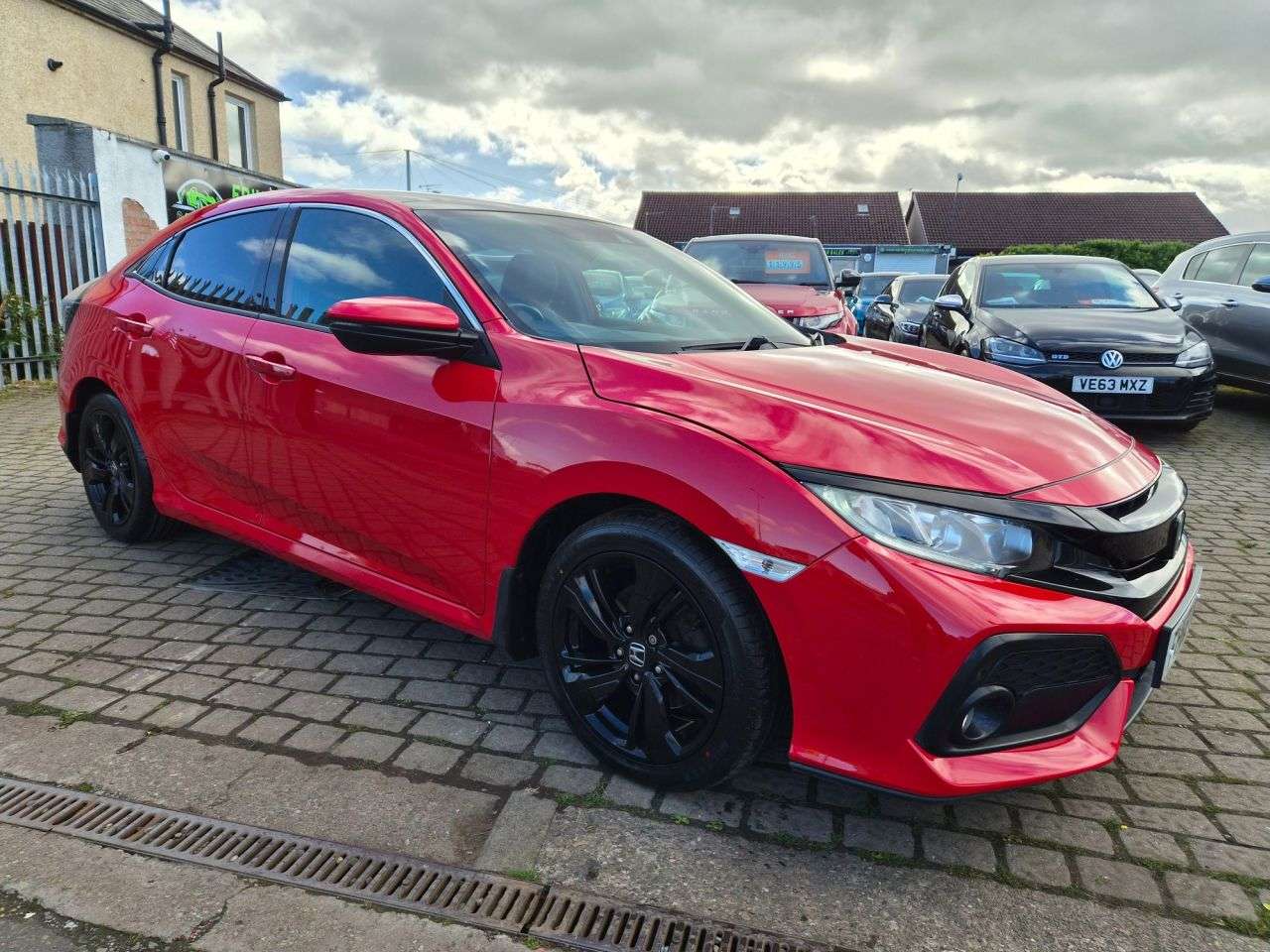 A 2018 HONDA CIVIC 1.6 i-DTEC EX Hatchback 5dr Diesel Manual Euro 6 (s/s) (120 ps) A 2018 HONDA CIVIC 1.6 i-DTEC EX Hatchback 5dr Diesel Manual Euro 6 (s/s) (120 ps)