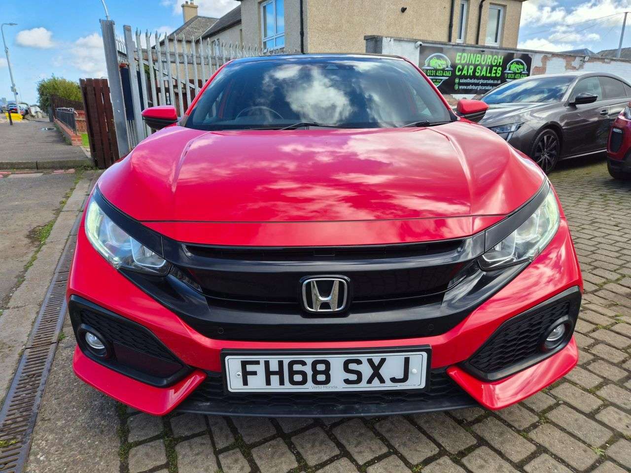 A 2018 HONDA CIVIC 1.6 i-DTEC EX Hatchback 5dr Diesel Manual Euro 6 (s/s) (120 ps) A 2018 HONDA CIVIC 1.6 i-DTEC EX Hatchback 5dr Diesel Manual Euro 6 (s/s) (120 ps)