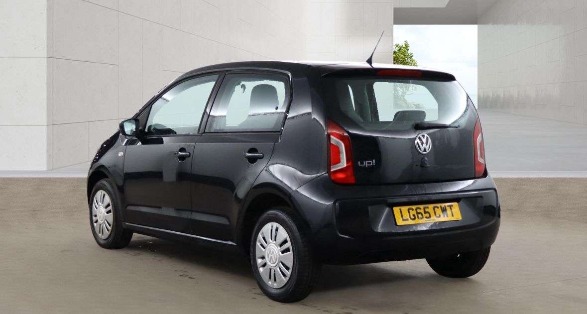 A 2015 VOLKSWAGEN UP! 1.0 Move up! Hatchback 5dr Petrol Manual Euro 5 (60 ps) A 2015 VOLKSWAGEN UP! 1.0 Move up! Hatchback 5dr Petrol Manual Euro 5 (60 ps)