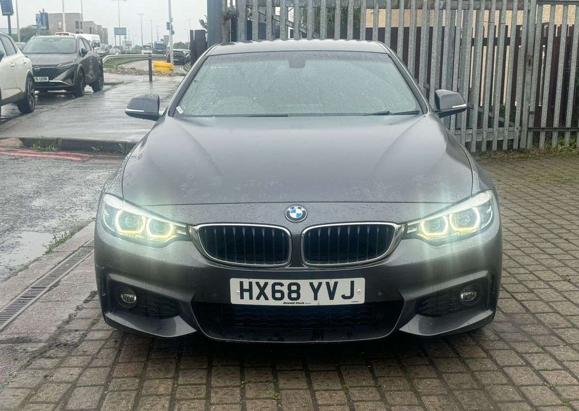 A 2018 BMW 4 SERIES 2.0 420i GPF M Sport Coupe 2dr Petrol Auto Euro 6 (s/s) (184 ps) A 2018 BMW 4 SERIES 2.0 420i GPF M Sport Coupe 2dr Petrol Auto Euro 6 (s/s) (184 ps)