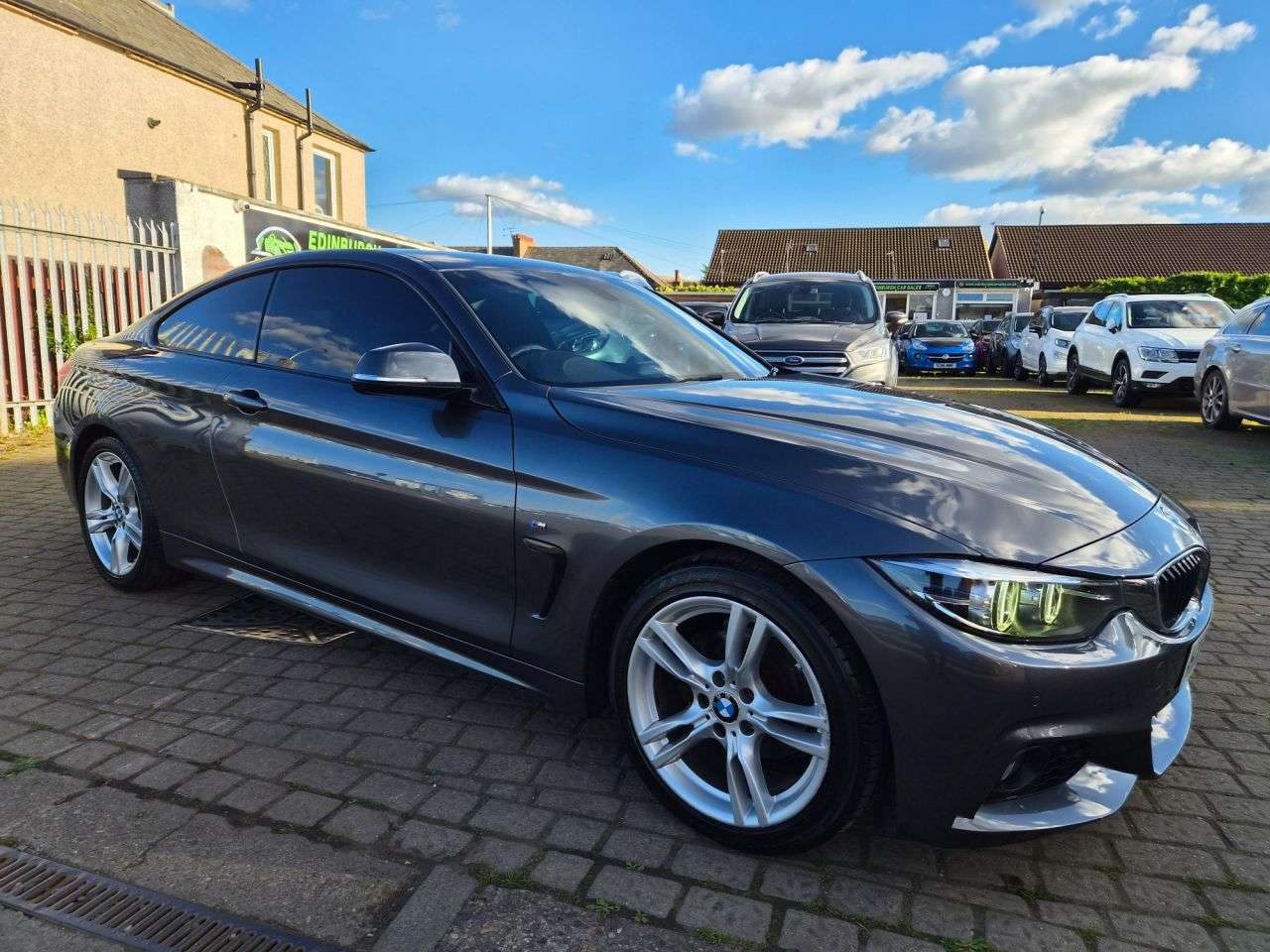 A 2018 BMW 4 SERIES 2.0 420i GPF M Sport Coupe 2dr Petrol Auto Euro 6 (s/s) (184 ps) A 2018 BMW 4 SERIES 2.0 420i GPF M Sport Coupe 2dr Petrol Auto Euro 6 (s/s) (184 ps)
