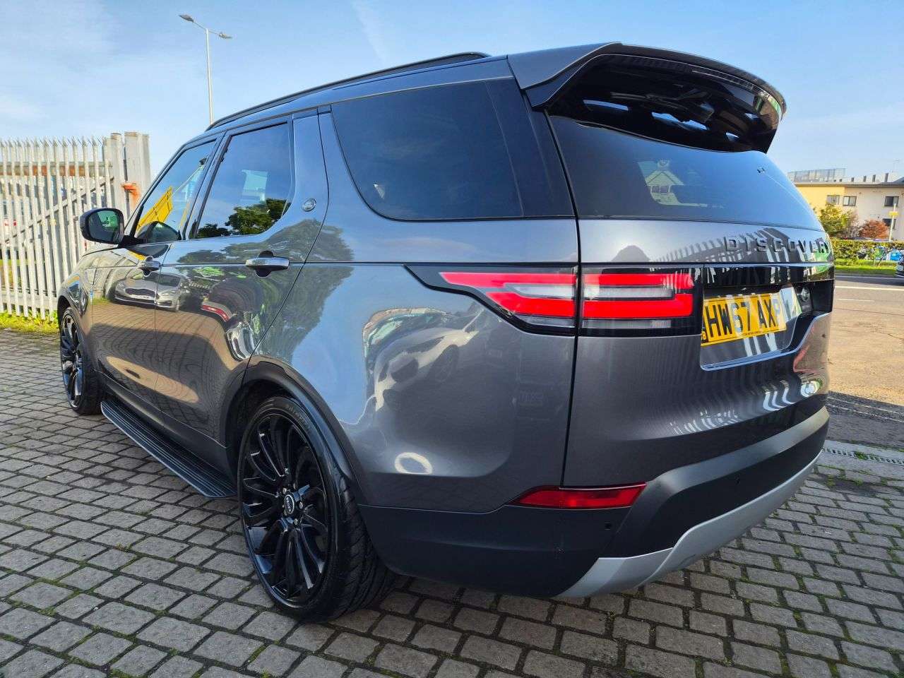 2017 LAND ROVER DISCOVERY 5 2017 LAND ROVER DISCOVERY 5