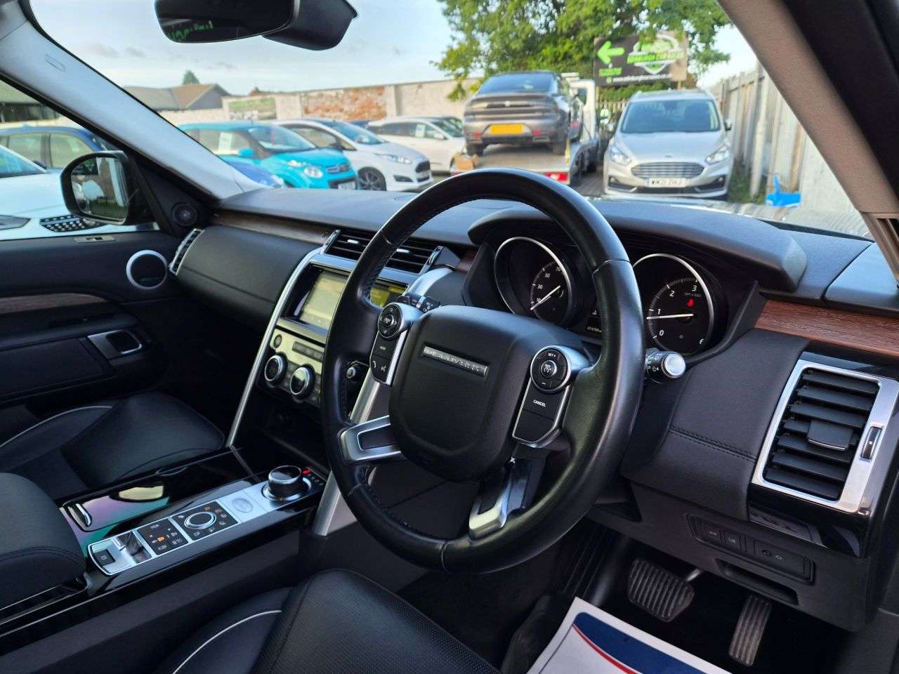 2017 LAND ROVER DISCOVERY 5 2017 LAND ROVER DISCOVERY 5