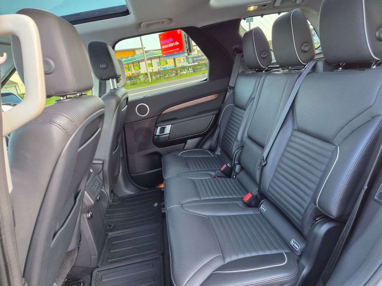 2017 LAND ROVER DISCOVERY 5 2017 LAND ROVER DISCOVERY 5