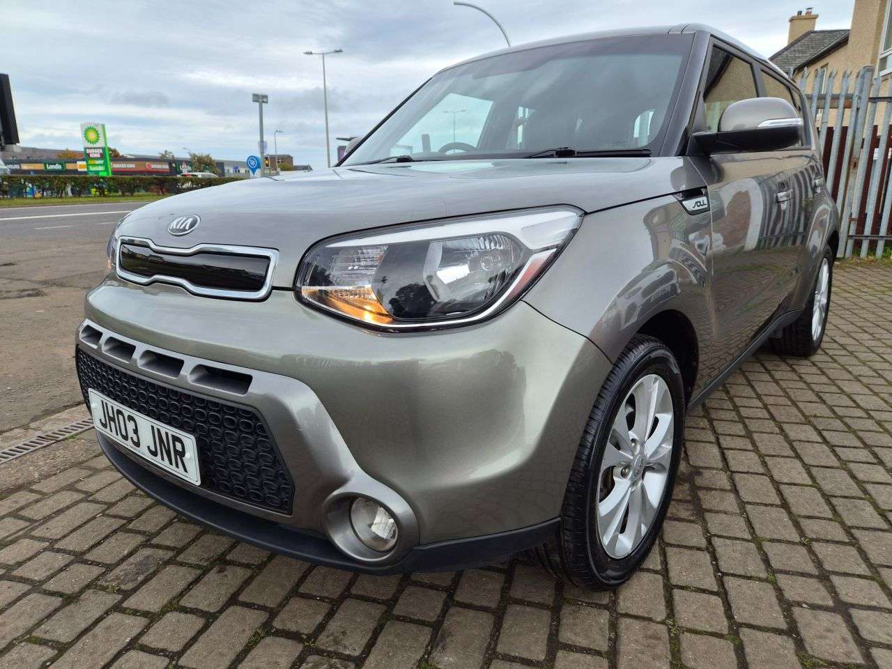 A 2017 KIA SOUL 1.6 CRDi Connect Plus SUV 5dr Diesel DCT Euro 6 (134 bhp) A 2017 KIA SOUL 1.6 CRDi Connect Plus SUV 5dr Diesel DCT Euro 6 (134 bhp)