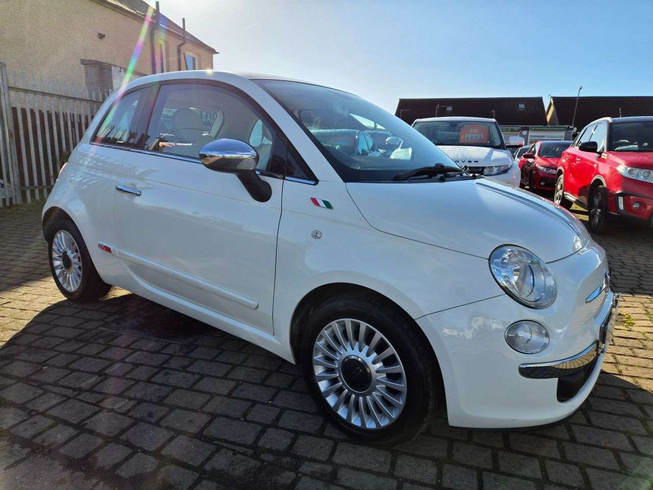 A 2013 FIAT 500 1.2 Lounge Hatchback 3dr Petrol Manual Euro 4 (69 bhp) A 2013 FIAT 500 1.2 Lounge Hatchback 3dr Petrol Manual Euro 4 (69 bhp)