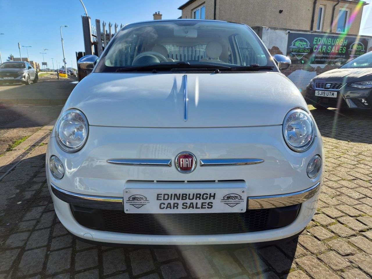 A 2013 FIAT 500 1.2 Lounge Hatchback 3dr Petrol Manual Euro 4 (69 bhp) A 2013 FIAT 500 1.2 Lounge Hatchback 3dr Petrol Manual Euro 4 (69 bhp)