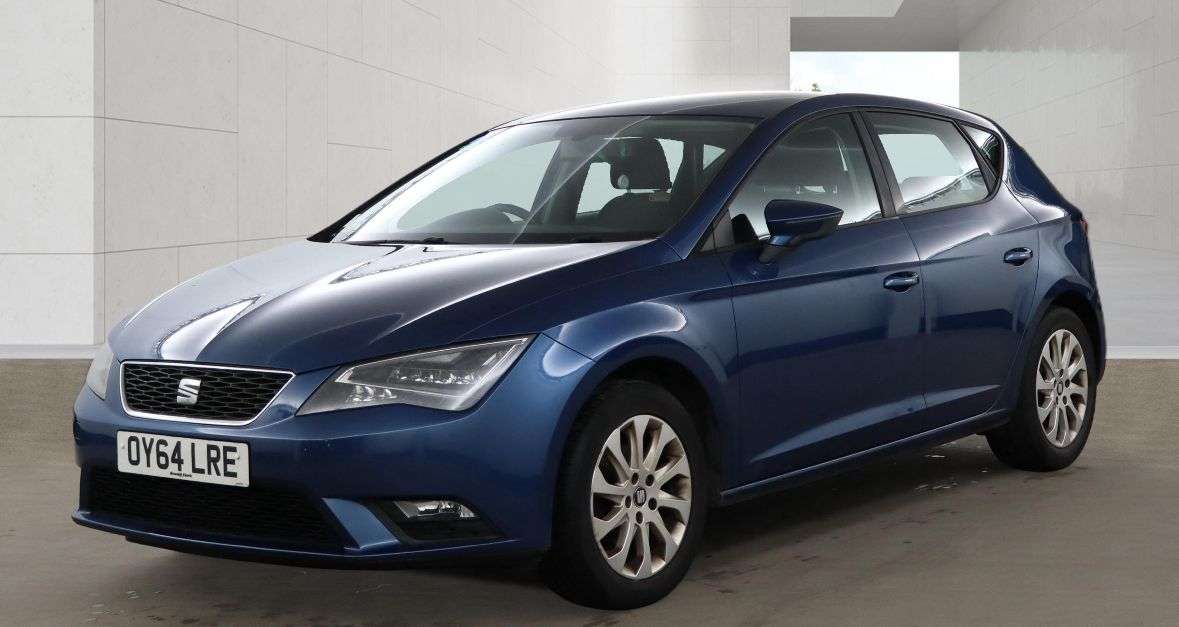 A 2014 SEAT LEON 1.6 TDI CR SE Hatchback 5dr Diesel Manual Euro 5 (s/s) (105 ps) A 2014 SEAT LEON 1.6 TDI CR SE Hatchback 5dr Diesel Manual Euro 5 (s/s) (105 ps)