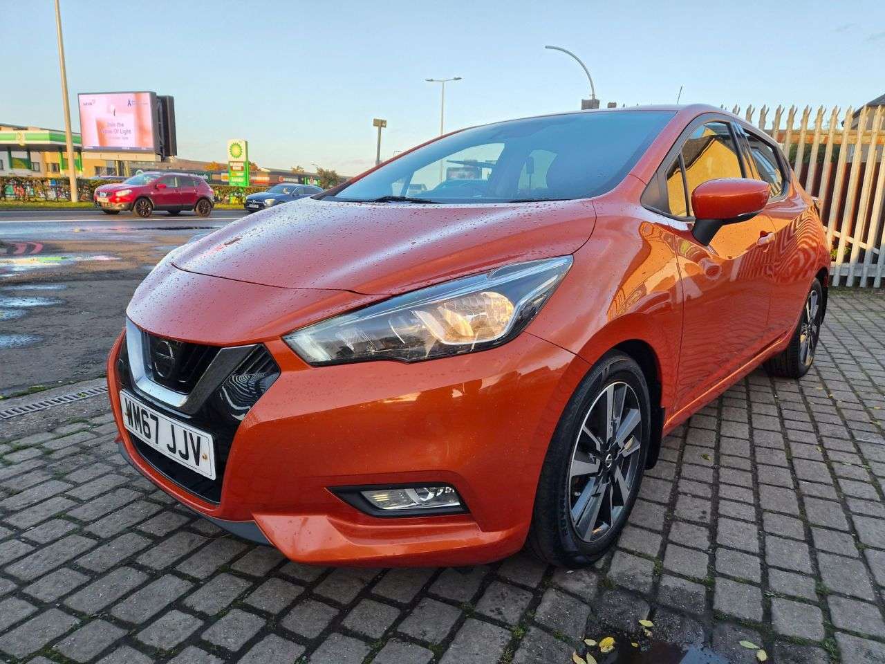 A 2017 NISSAN MICRA 0.9 IG-T N-Connecta Hatchback 5dr Petrol Manual Euro 6 (s/s) (90 ps) A 2017 NISSAN MICRA 0.9 IG-T N-Connecta Hatchback 5dr Petrol Manual Euro 6 (s/s) (90 ps)