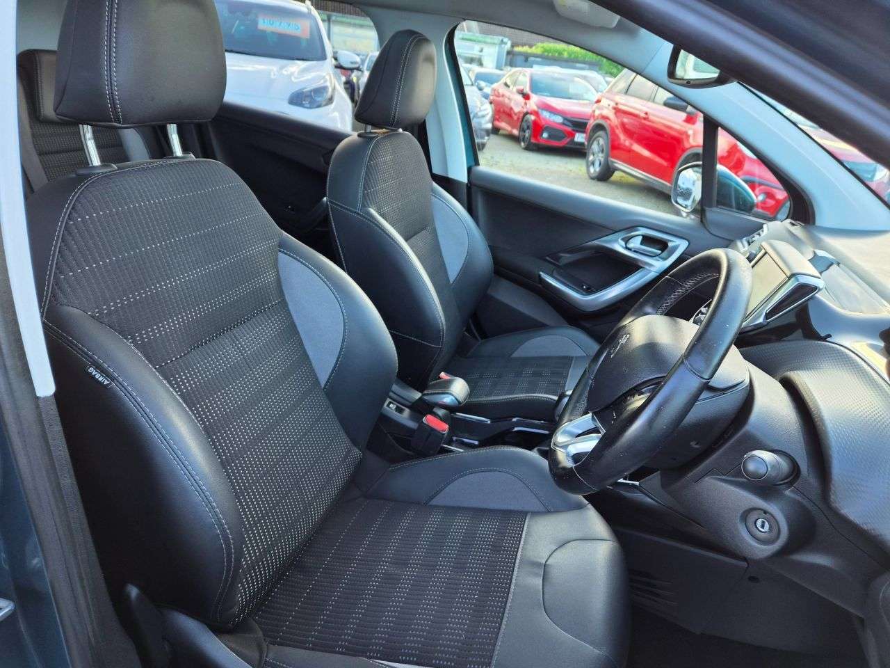 2018 PEUGEOT 2008 2018 PEUGEOT 2008