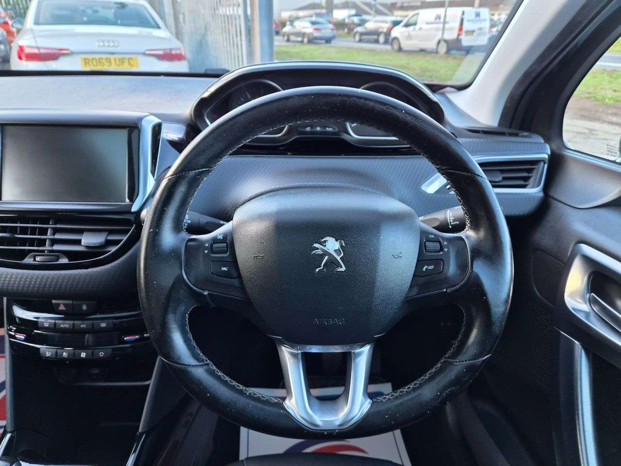 2018 PEUGEOT 2008 2018 PEUGEOT 2008
