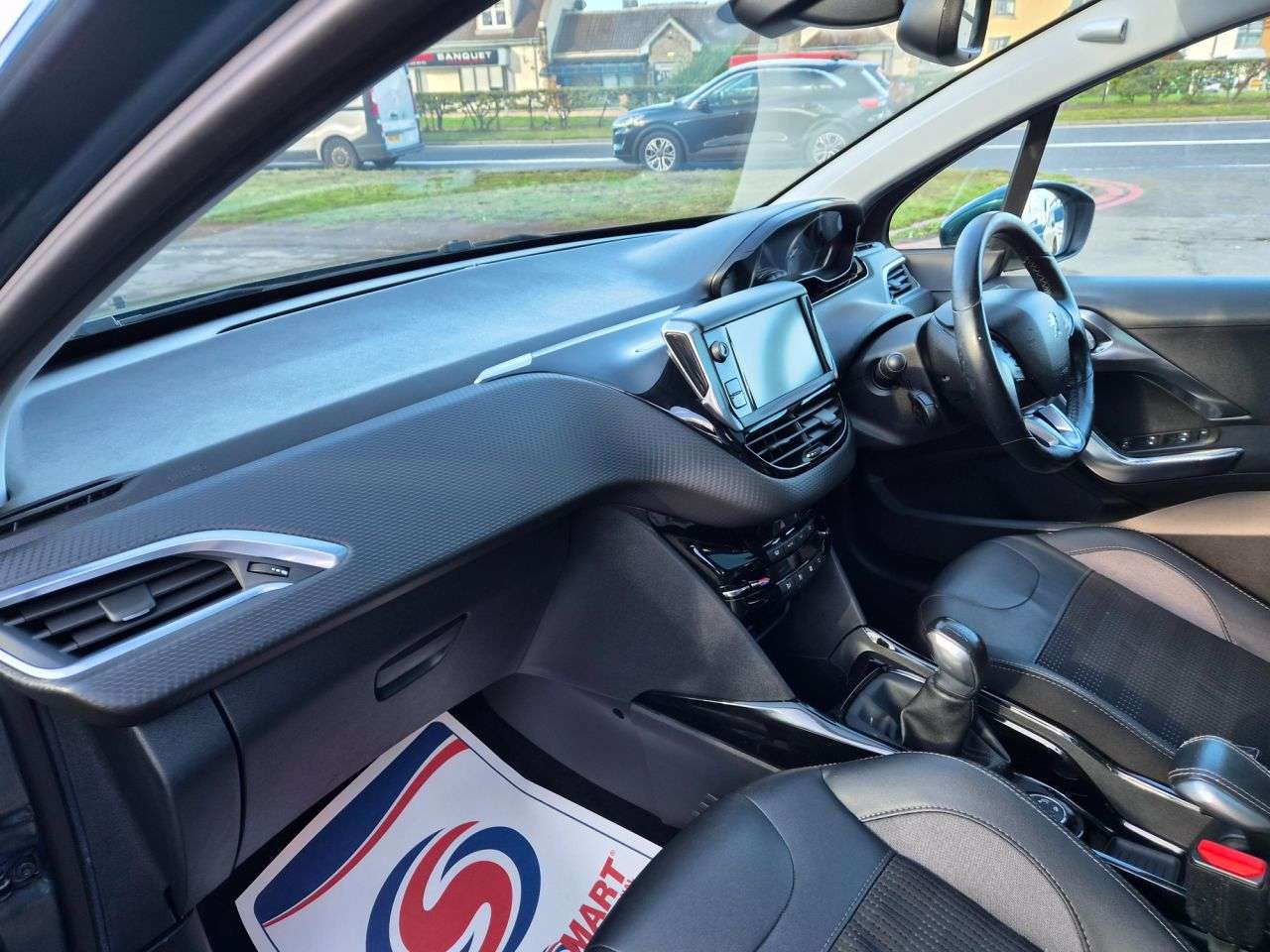 2018 PEUGEOT 2008 2018 PEUGEOT 2008