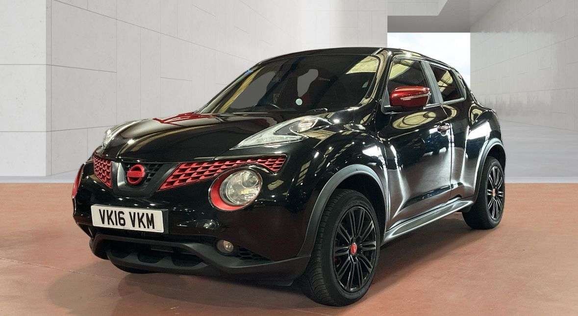 A 2016 NISSAN JUKE 1.5 dCi Tekna SUV 5dr Diesel Manual Euro 6 (s/s) (110 ps) A 2016 NISSAN JUKE 1.5 dCi Tekna SUV 5dr Diesel Manual Euro 6 (s/s) (110 ps)