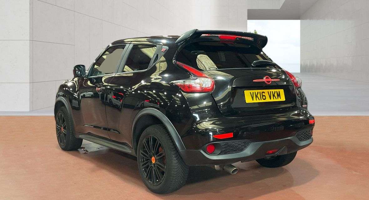 A 2016 NISSAN JUKE 1.5 dCi Tekna SUV 5dr Diesel Manual Euro 6 (s/s) (110 ps) A 2016 NISSAN JUKE 1.5 dCi Tekna SUV 5dr Diesel Manual Euro 6 (s/s) (110 ps)