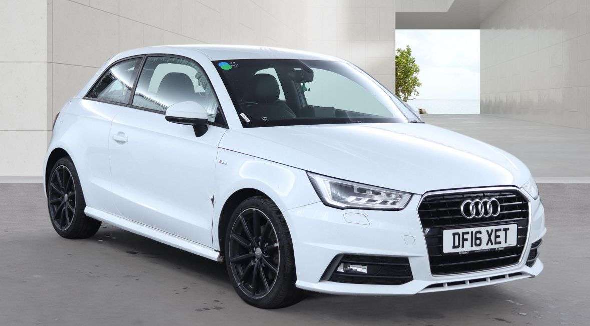 A 2016 AUDI A1 1.6 TDI S line Hatchback 3dr Diesel Manual Euro 6 (s/s) (116 ps) A 2016 AUDI A1 1.6 TDI S line Hatchback 3dr Diesel Manual Euro 6 (s/s) (116 ps)
