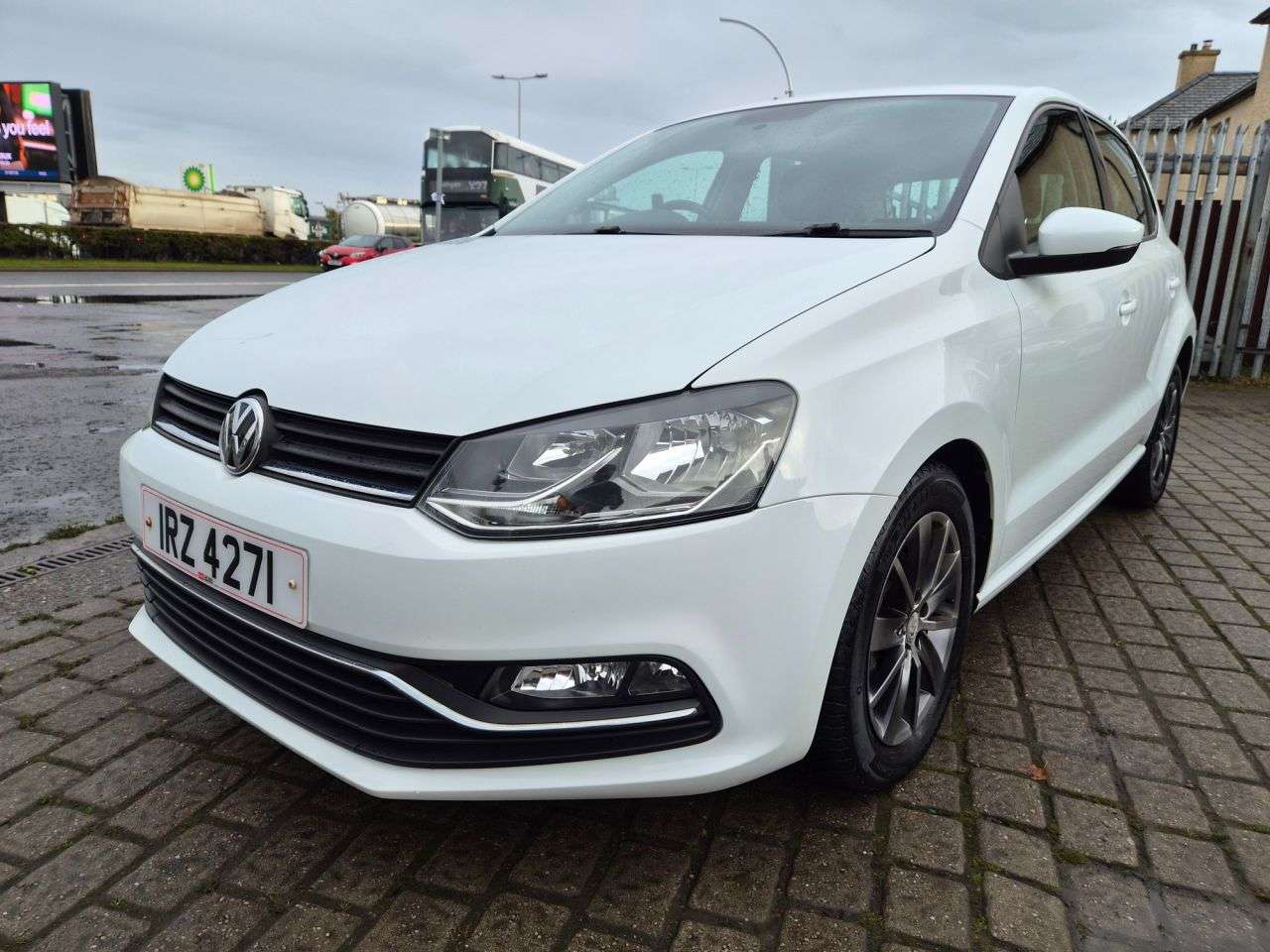 2014 VOLKSWAGEN POLO 2014 VOLKSWAGEN POLO