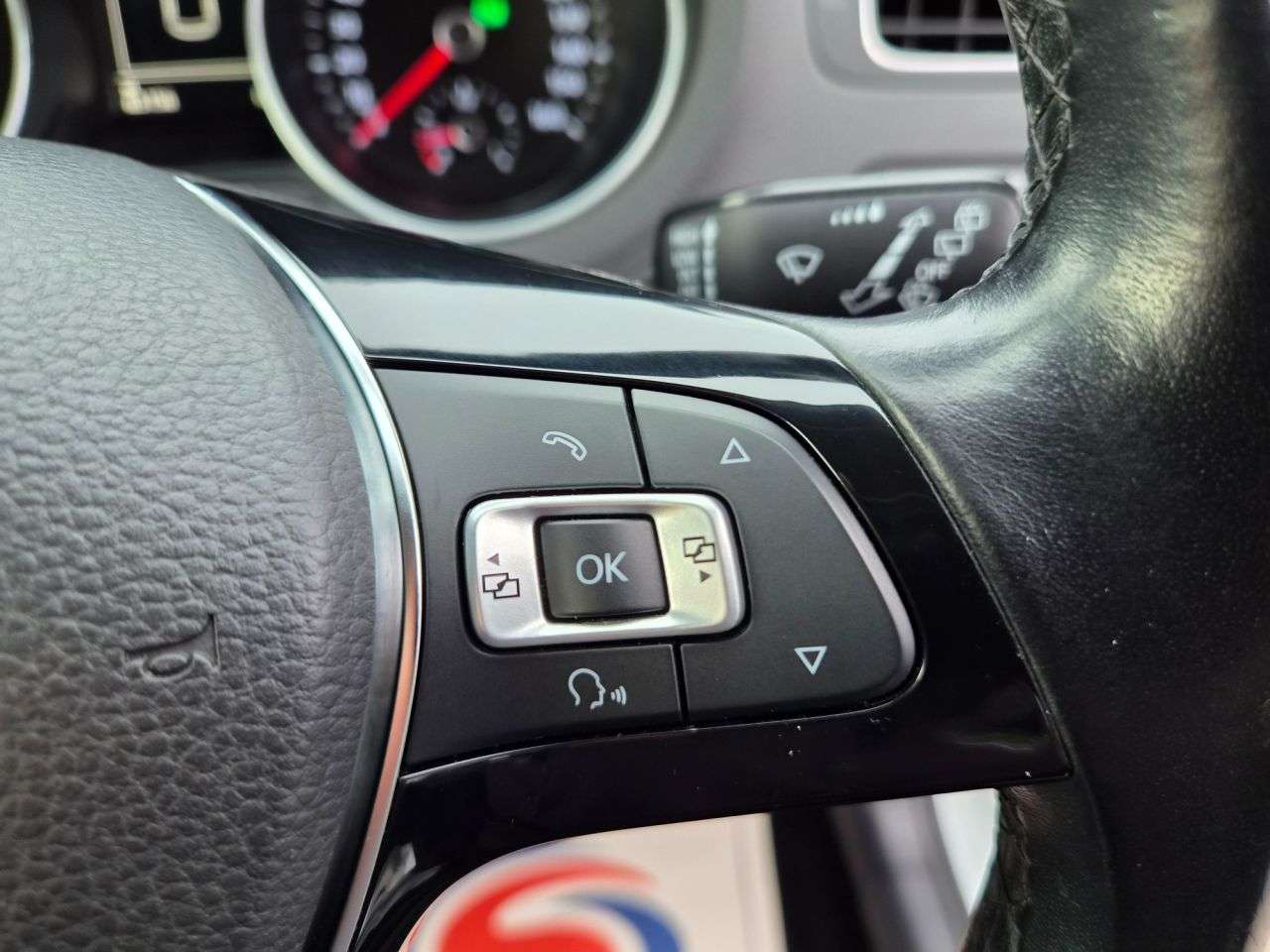 2014 VOLKSWAGEN POLO 2014 VOLKSWAGEN POLO