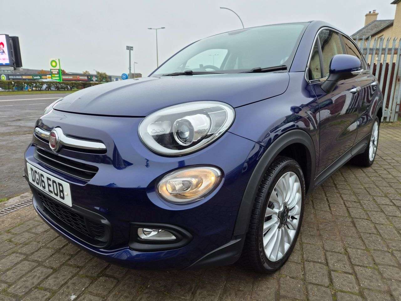 A 2016 FIAT 500X 1.4 MultiAir Lounge SUV 5dr Petrol Manual Euro 6 (s/s) (140 ps) A 2016 FIAT 500X 1.4 MultiAir Lounge SUV 5dr Petrol Manual Euro 6 (s/s) (140 ps)