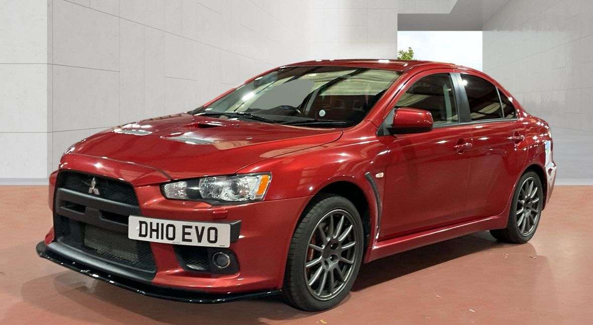 A 2011 MITSUBISHI LANCER 2.0T EVO X GSR FQ-300 Saloon 4dr Petrol SST 4WD Euro 4 (290 ps) A 2011 MITSUBISHI LANCER 2.0T EVO X GSR FQ-300 Saloon 4dr Petrol SST 4WD Euro 4 (290 ps)