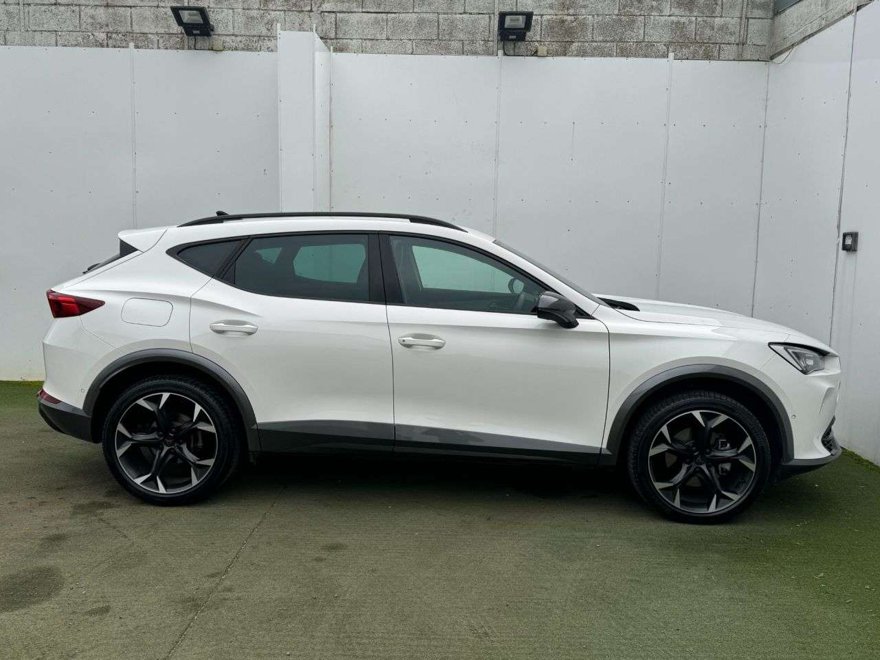 2024 CUPRA FORMENTOR 2024 CUPRA FORMENTOR