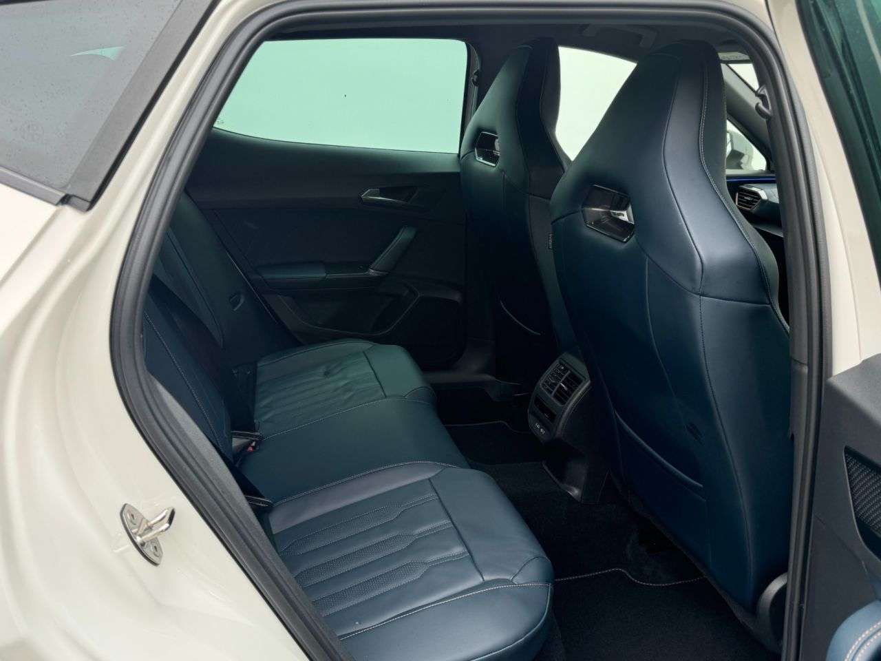 2024 CUPRA FORMENTOR 2024 CUPRA FORMENTOR